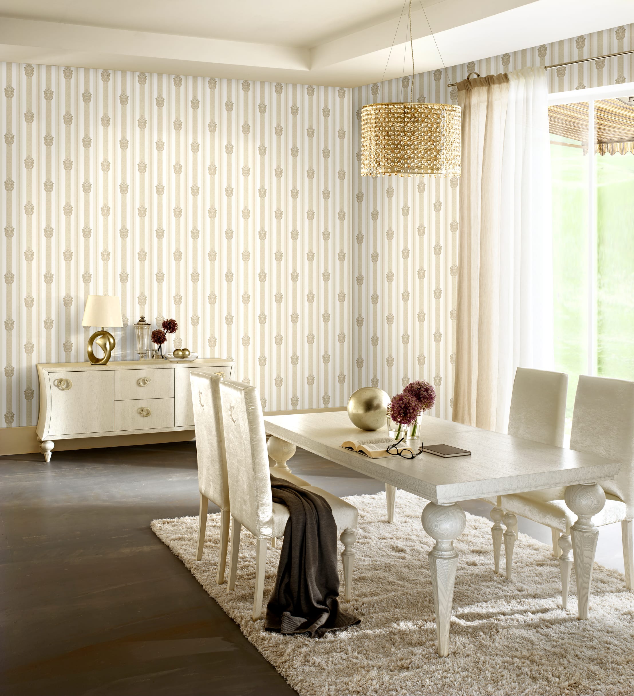 Обои R11907 в интерьере (коллекция New Romantica)