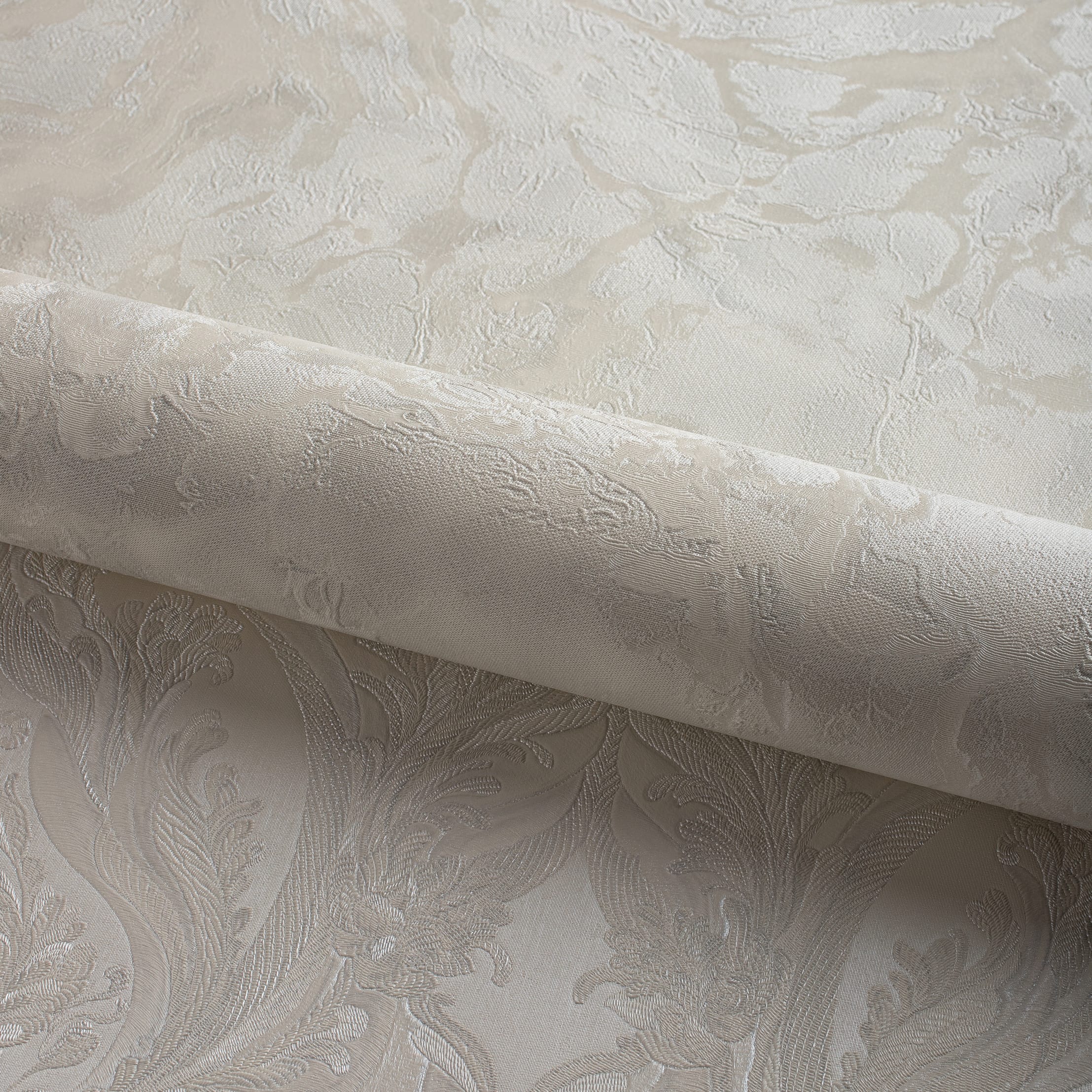 Артикулы R23937, R23931 коллекции italian burlesque