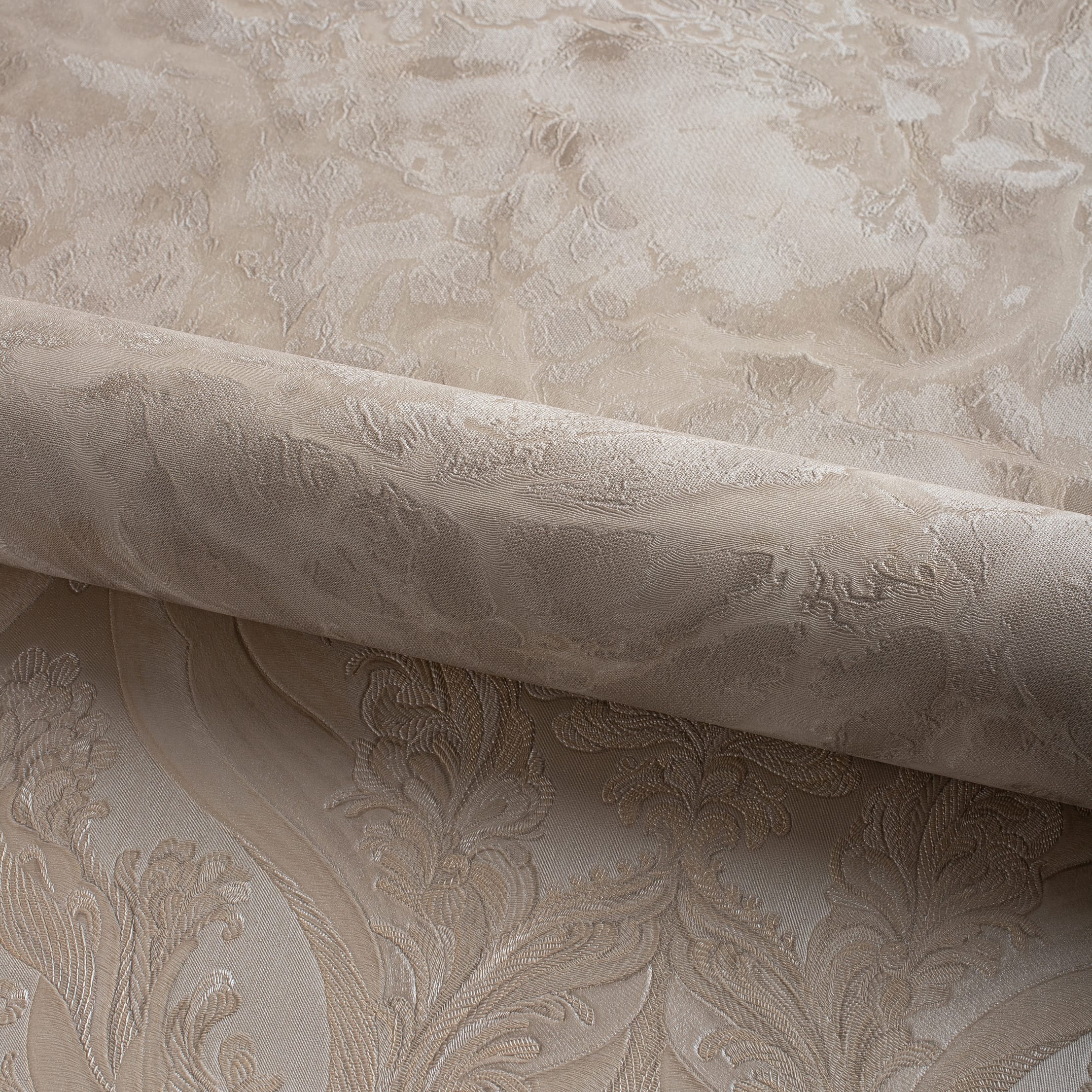 Артикулы R23940, R23934 коллекции italian burlesque