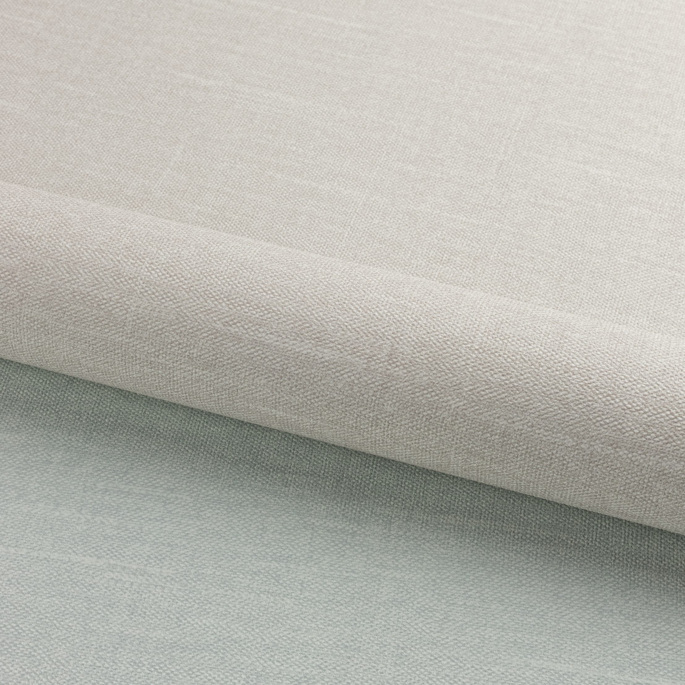 Артикулы R25520, R25523 коллекции Modelli Di Luce